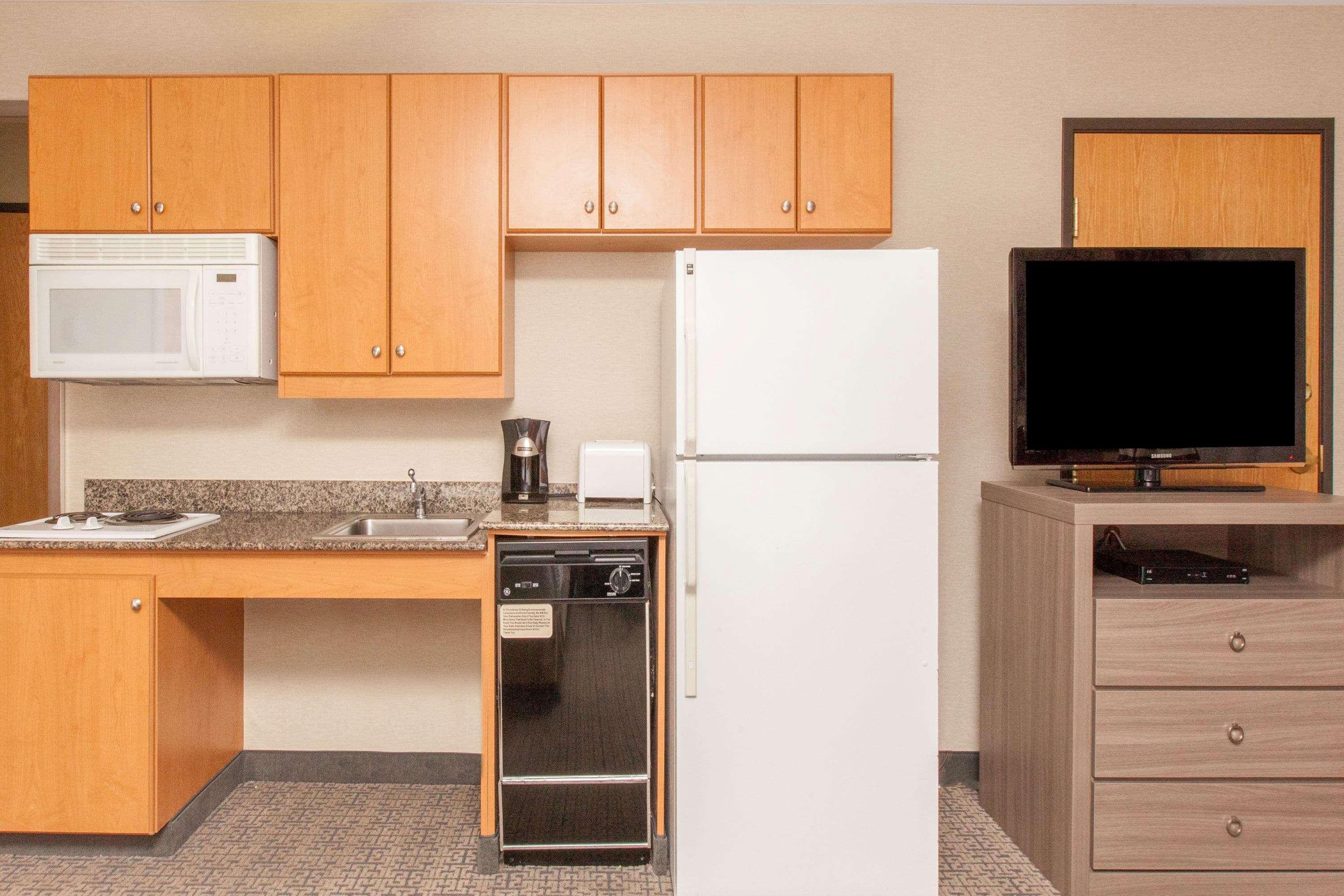 Hawthorn By Wyndham Hotel 4*